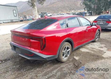 2025 Kia K4 Lxs z USA, uszkodzony, nr VIN 3KPFT4DE3SE135868